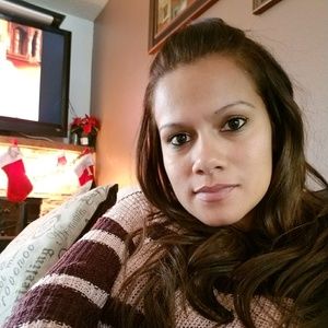 Meet your Posher, Mayra